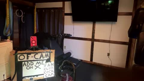 Silly Dilly Newfie online show from July 31, 1:17 am