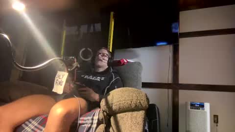 Silly Dilly Newfie online show from July 19, 1:30 am