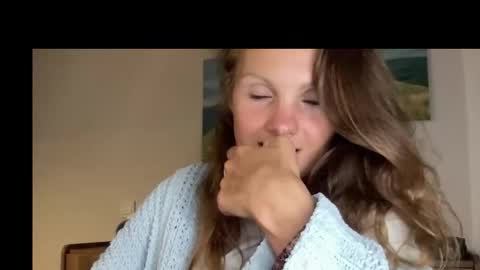 silver_miley online show from October 26, 10:42 pm