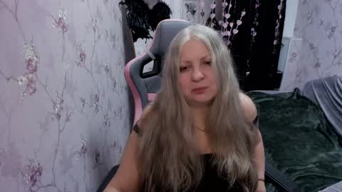 silver_moon_light online show from November 4, 10:00 pm