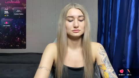 Silvia online show from February 23, 9:26 pm