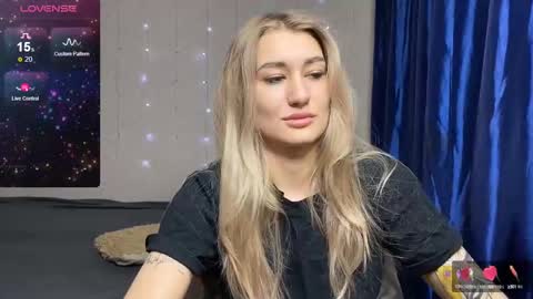 Silvia online show from February 18, 4:25 pm