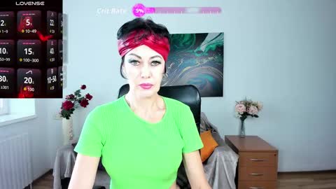 Silvia Wallec online show from November 12, 11:56 am