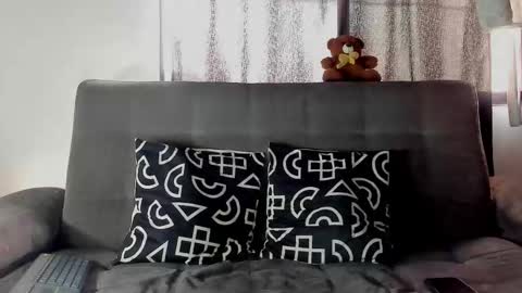 simeone_panda online show from October 15, 1:23 pm