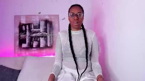 simona_brooke online show from October 31, 8:09 pm