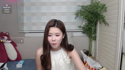 simonastephanie online show from September 19, 6:44 pm