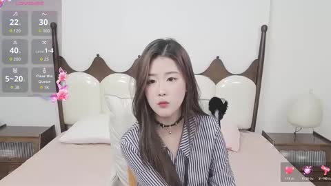 simonastephanie online show from November 4, 6:31 pm