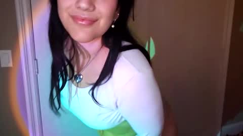 simonesighren online show from September 25, 7:48 am