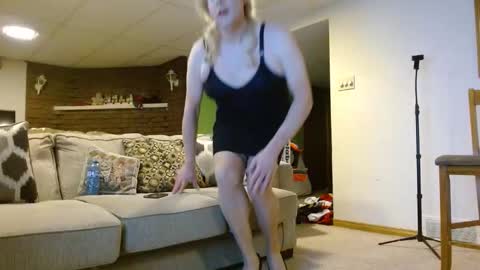 simonethighhigh online show from March 23, 12:04 am