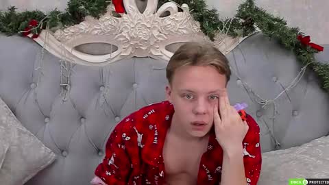 Simon online show from January 16, 8:45 am