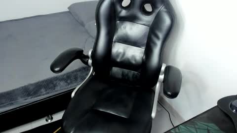 Andrey online show from March 31, 4:02 am