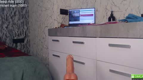 Snapshot of simplegirl1996 chatting on February 24, 2:58 pm regina online show from February 24, 2:58 pm