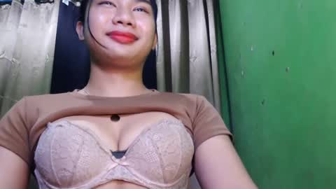 Snapshot of simply_francine chatting on March 9, 1:46 am simply francine online show from March 9, 1:46 am