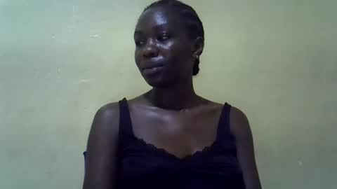 simplyloy33 online show from July 10, 12:21 pm