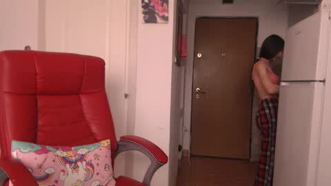 simyhvn online show from March 19, 9:37 am