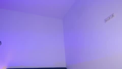 Ms. Sindel online show from October 15, 2:18 pm