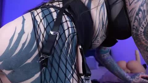 Ms. Sindel online show from March 7, 2:12 pm