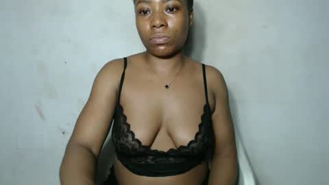 sinfulbicth online show from September 12, 1:40 am