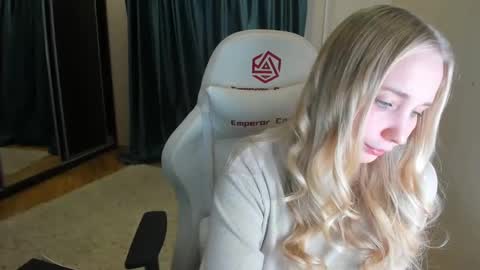 nika online show from February 9, 2:28 am