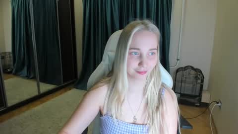 nika online show from February 5, 2:08 am