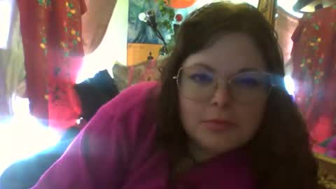 Snapshot of siofra chatting on September 20, 6:33 pm Siofra online show from September 20, 6:33 pm