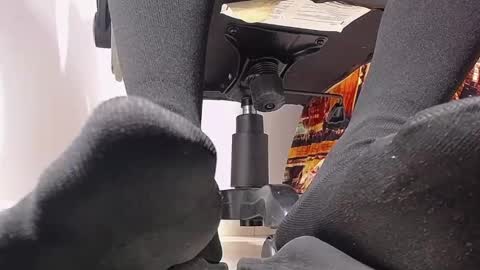 only foot                         worshipers here online show from February 18, 1:43 am