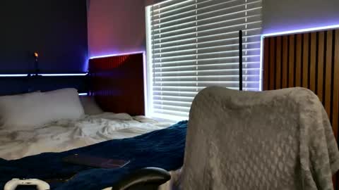 SIR TEO online show from March 22, 7:29 pm