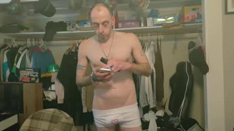 Danny skiff online show from February 4, 6:23 pm