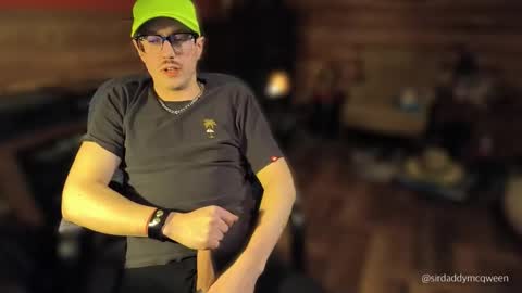 Sir Daddy McQween online show from March 2, 5:08 am