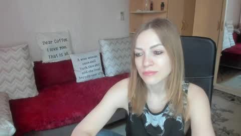 sirenasilk online show from March 14, 11:47 am