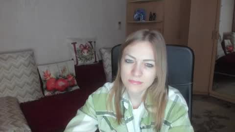 sirenasilk online show from January 8, 11:27 am