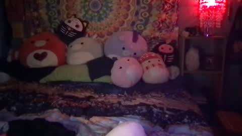 Snapshot of sirenfalls888 chatting on October 4, 5:16 am RavenFalls Aphrodite Priestess online show from October 4, 5:16 am