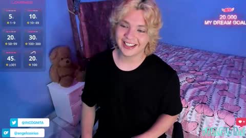 Snapshot of sirius_angels chatting on October 23, 6:53 pm Sirius angels online show from October 23, 6:53 pm