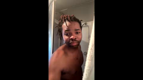 Snapshot of sirthedom chatting on December 25, 9:33 pm sirthedom online show from December 25, 9:33 pm