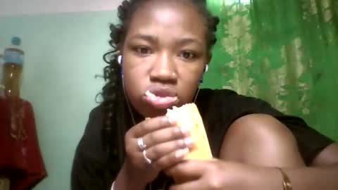 sisih567089 online show from October 29, 7:32 am