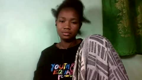 sisih567089 online show from September 22, 1:48 pm