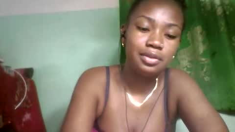 sisih567089 online show from October 13, 9:44 am