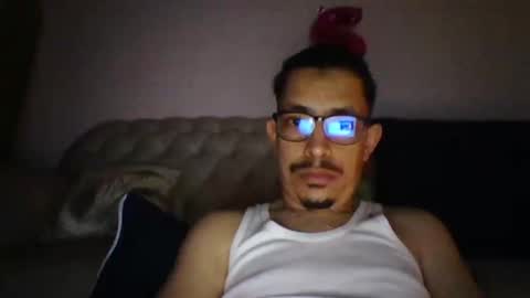 sisou230000 online show from December 15, 8:05 pm