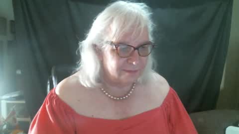 Sissy Diane online show from October 2, 11:36 pm