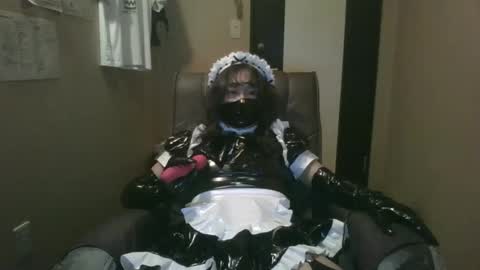 sissyerikajp online show from October 13, 7:32 am