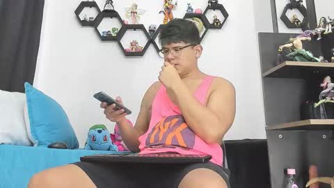 Siul Thompson online show from January 8, 2:01 pm