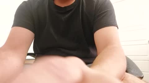 sixinchsolo online show from November 2, 3:17 am