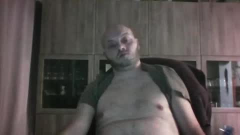 sixten113 online show from April 13, 5:06 pm