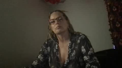 skarfos_babes online show from December 12, 8:10 pm