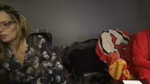 skarfos_babes online show from December 3, 2:11 pm