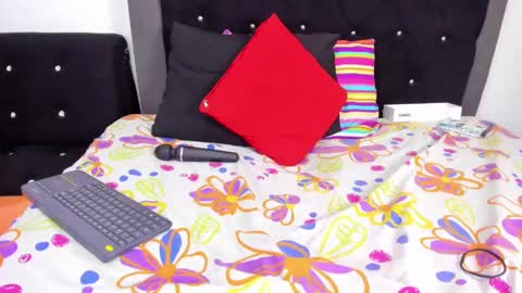 Skay Sanchez   online show from January 30, 5:06 pm