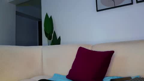 Krystal Belle online show from October 7, 10:55 am