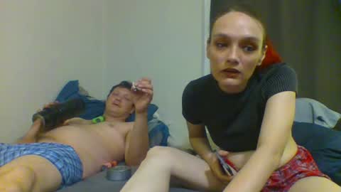 Skiniminitits online show from July 4, 5:11 am