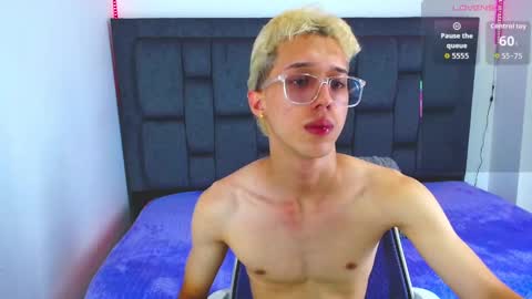 skinny_bigcock20 online show from October 2, 9:57 pm