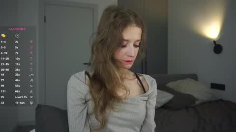 Emily online show from October 23, 6:09 pm